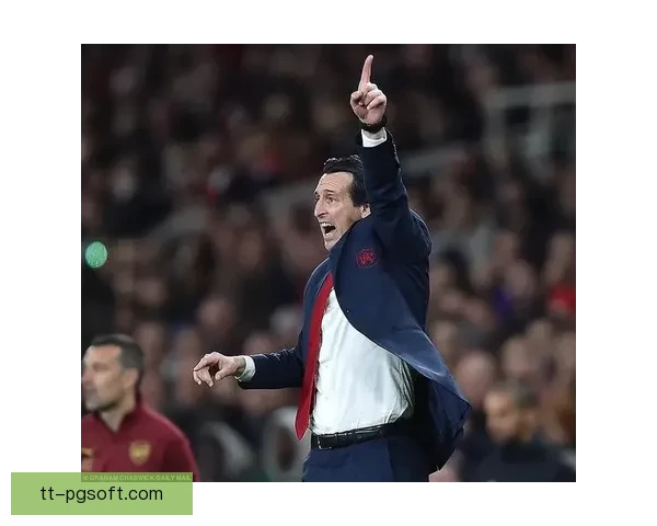 邓克依然稳坐布莱顿队长宝座领衔防线核心力量